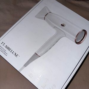 Brand New T3 AireLuxe Hair Dryer